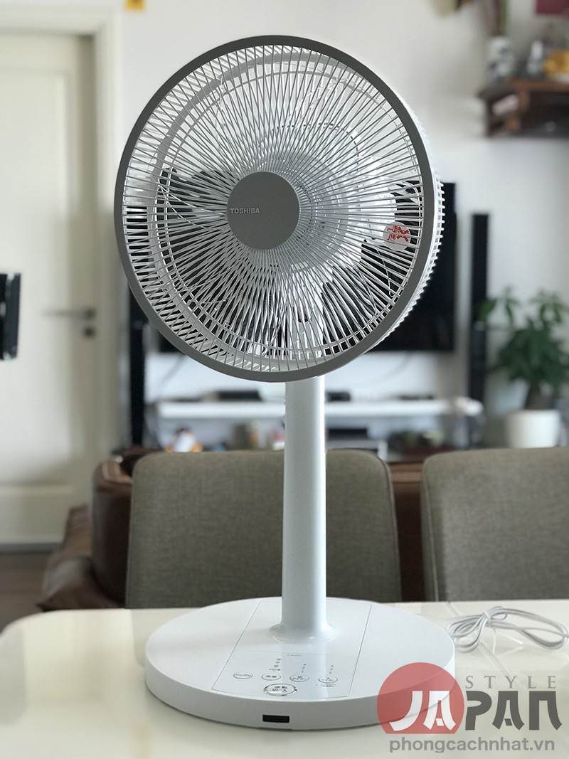 Top 4 thương hiệu quạt điện Nhật Bản siêu bền đáng mua nhất hiện nay 2 Quạt điện Toshiba F-ALW55